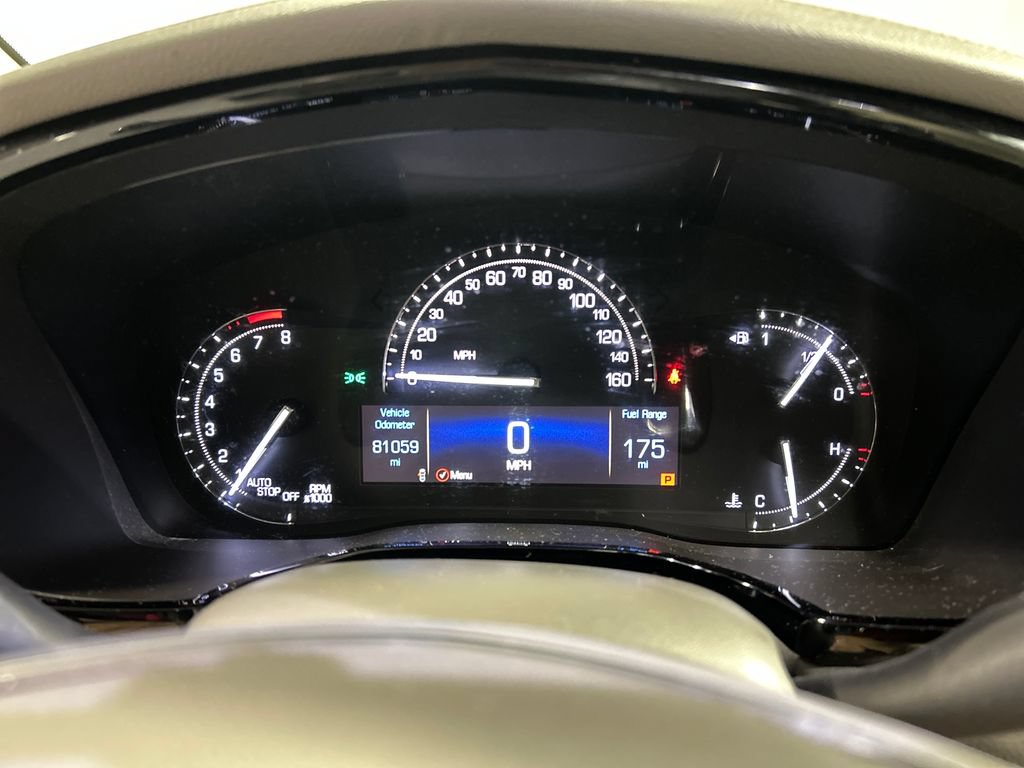 Used 2018 Cadillac XT5 Luxury w/ Driver Awareness Package FWD image 16