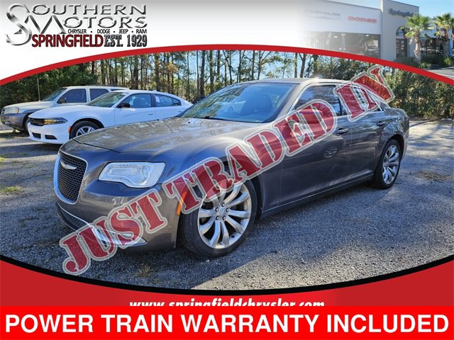 Used 2019 Chrysler 300 Touring L w/ Quick Order Package 22F image 1