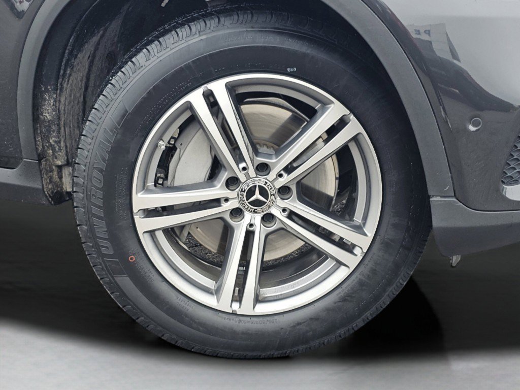 Used 2021 Mercedes-Benz GLC 300 image 18