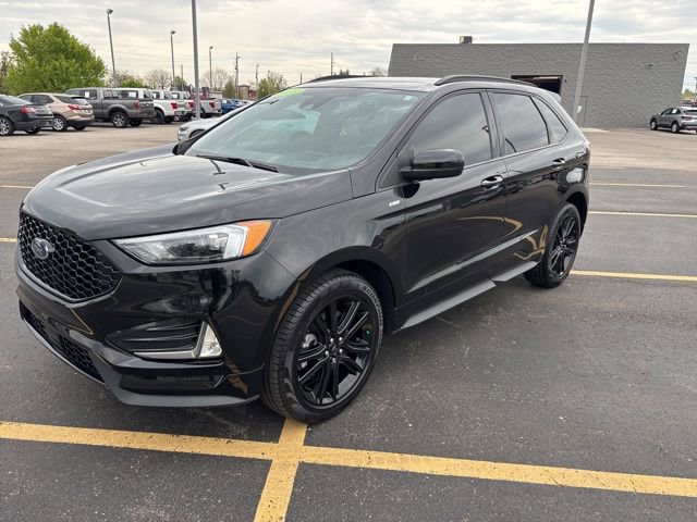 Used 2023 Ford Edge ST-Line AWD/4WD image 19