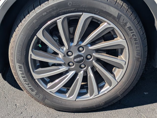 Used 2024 Lincoln Corsair Reserve FWD image 23