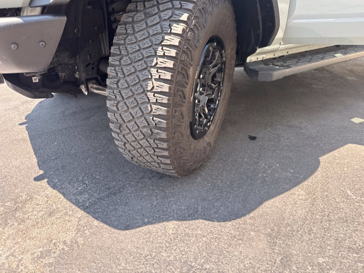 Used 2024 Ford Bronco Wildtrak AWD/4WD image 32