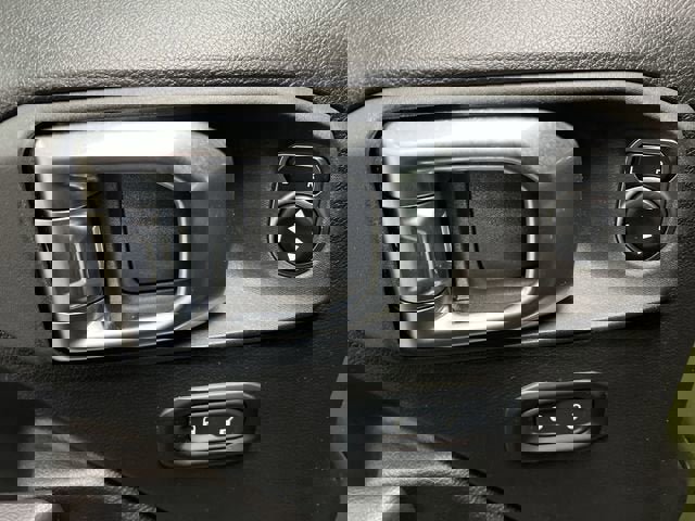 Used 2024 Jeep Wrangler Sport image 21