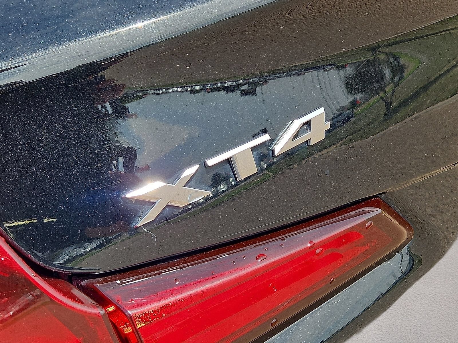 Used 2023 Cadillac XT4 Luxury FWD image 11