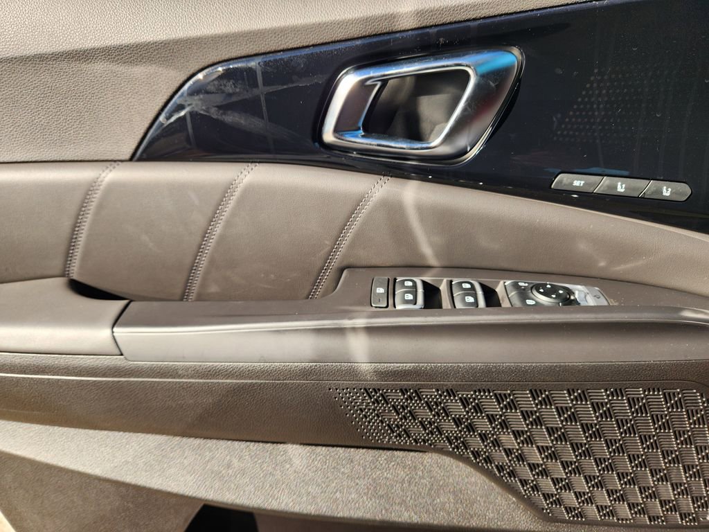 New 2026 Kia Carnival SX Prestige FWD image 16