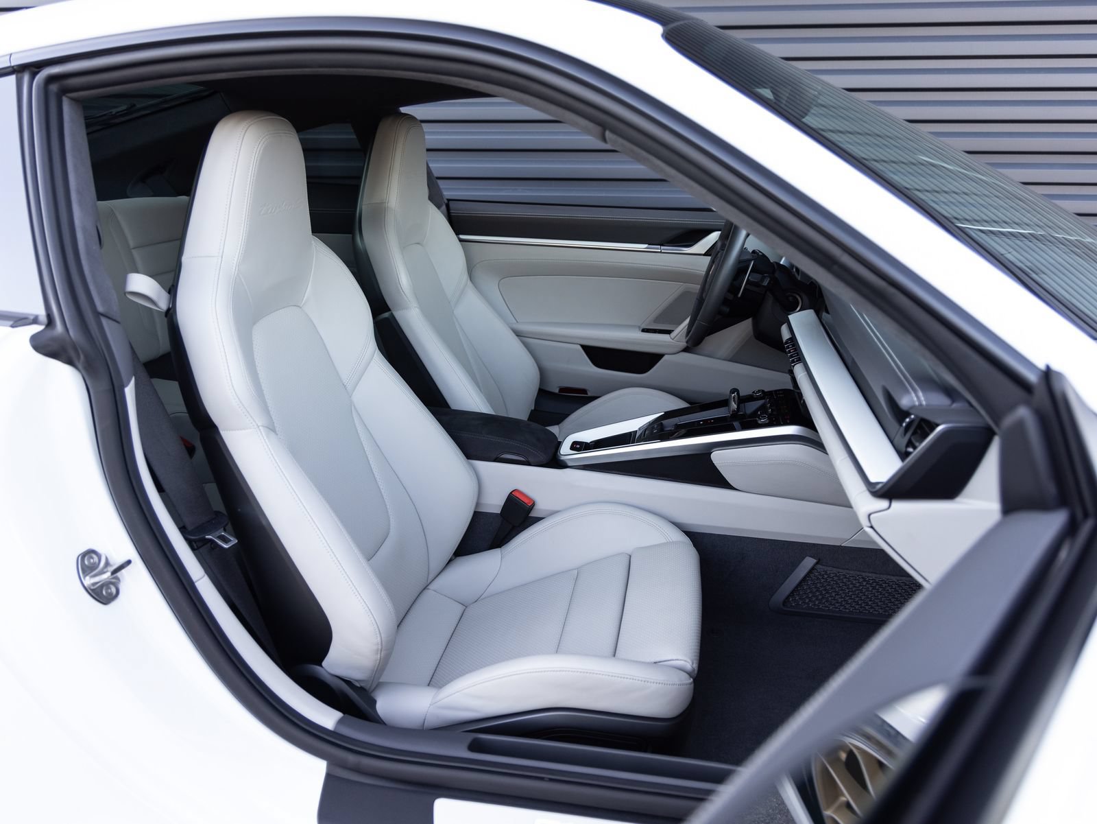 Certified 2023 Porsche 911 Turbo S AWD/4WD image 30