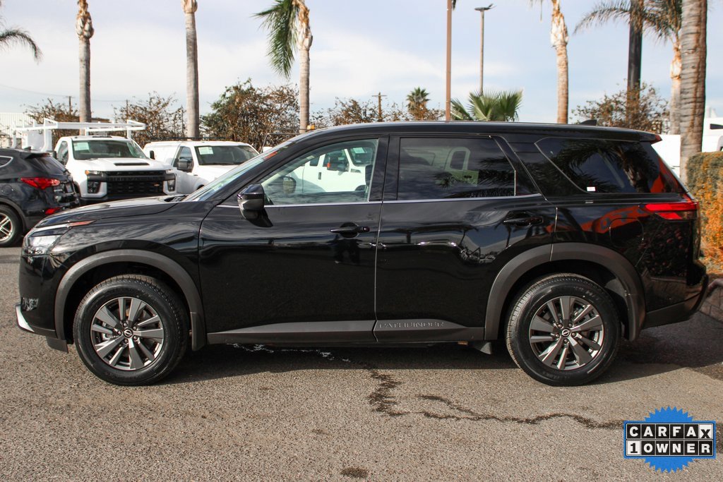 Used 2024 Nissan Pathfinder S image 4