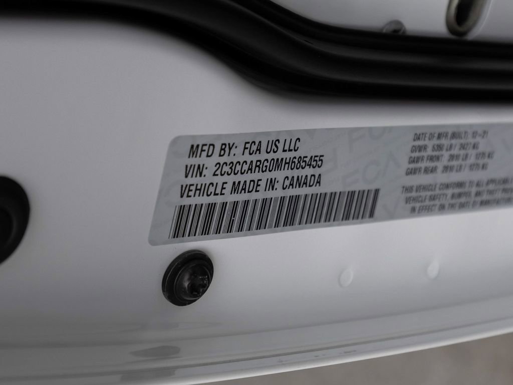 Used 2021 Chrysler 300 Touring L AWD/4WD image 16