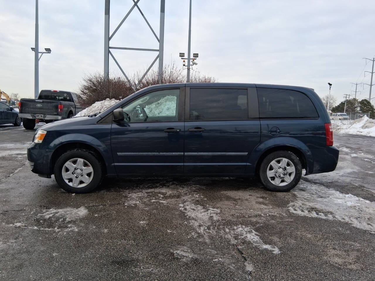 Used 2008 Dodge Grand Caravan SE image 5