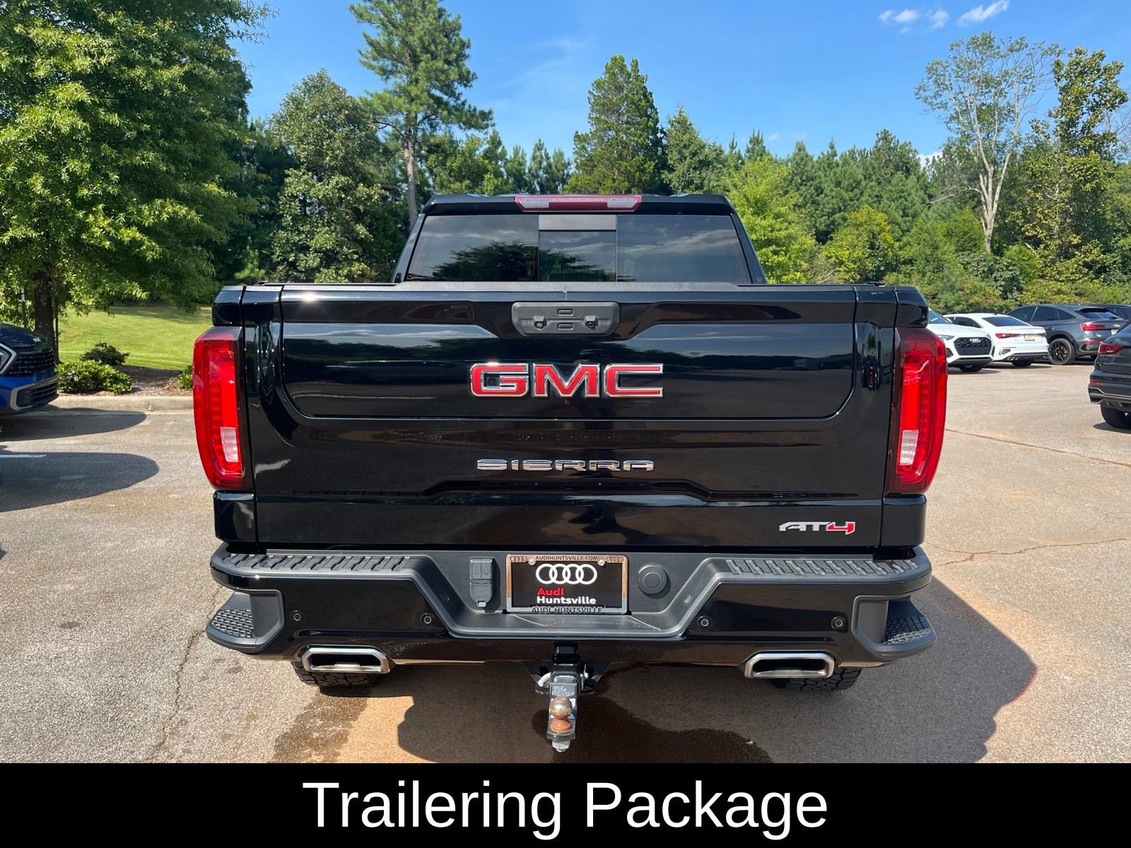 Used 2023 GMC Sierra 1500 AT4 w/ AT4 Preferred Package AWD/4WD image 7