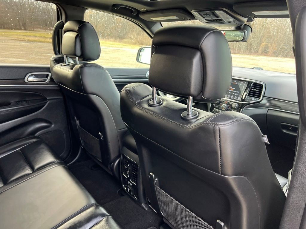 Used 2021 Jeep Grand Cherokee Limited image 18