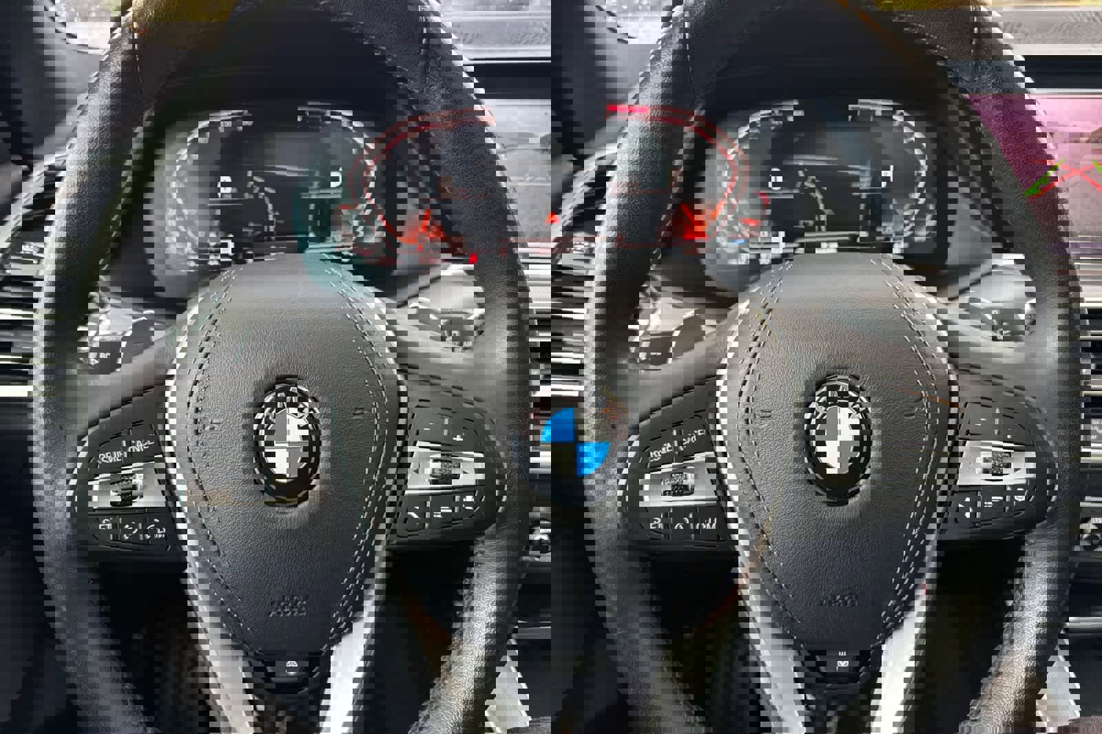 Used 2019 BMW X5 xDrive50i image 25