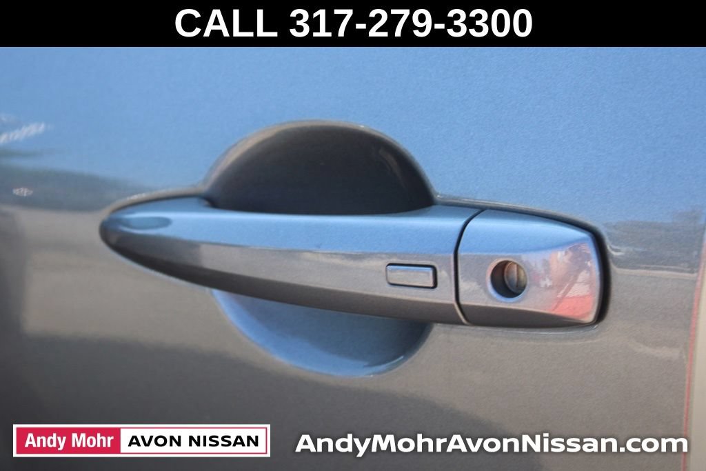 Used 2023 Nissan Rogue SV w/ SV Premium Package AWD/4WD image 16