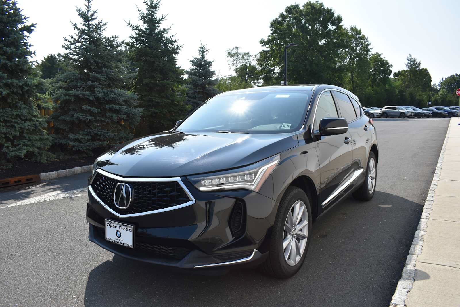 Used 2024 Acura RDX SH-AWD image 3
