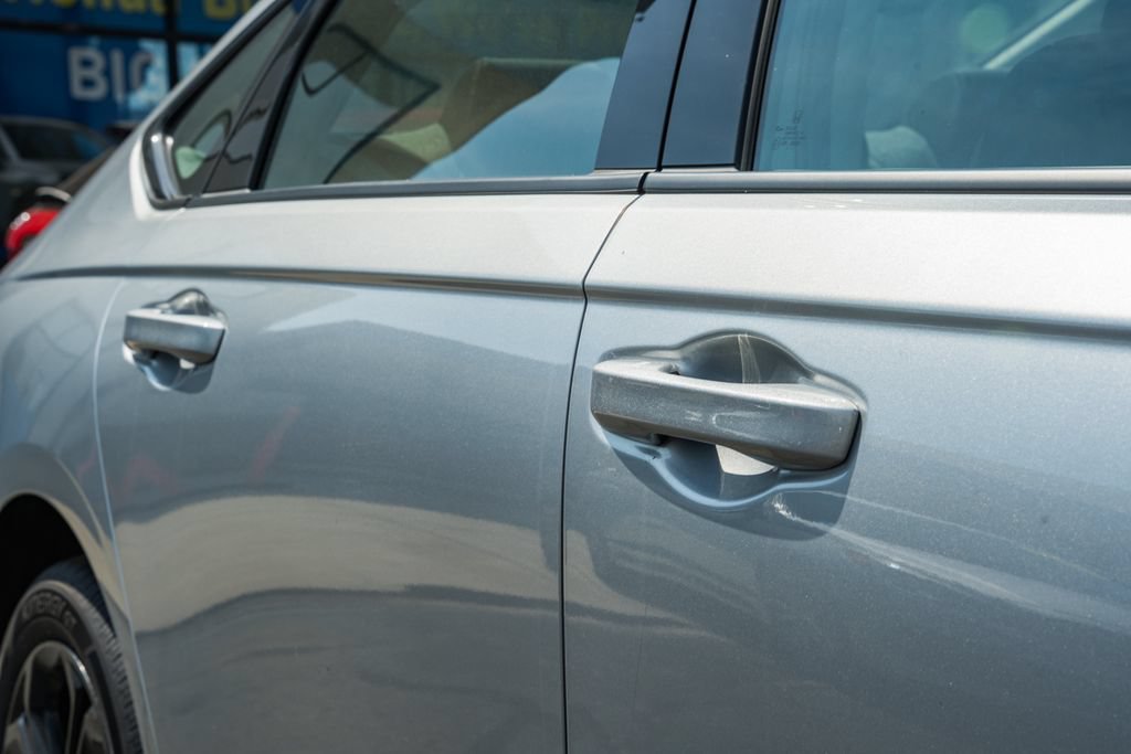 Certified 2025 Honda Accord SE image 11