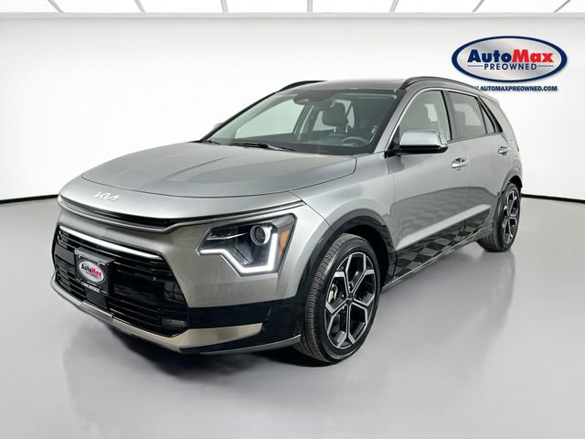 Used 2023 Kia Niro EX Touring image 4