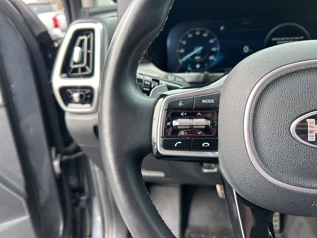Used 2021 Kia Sorento SX image 19