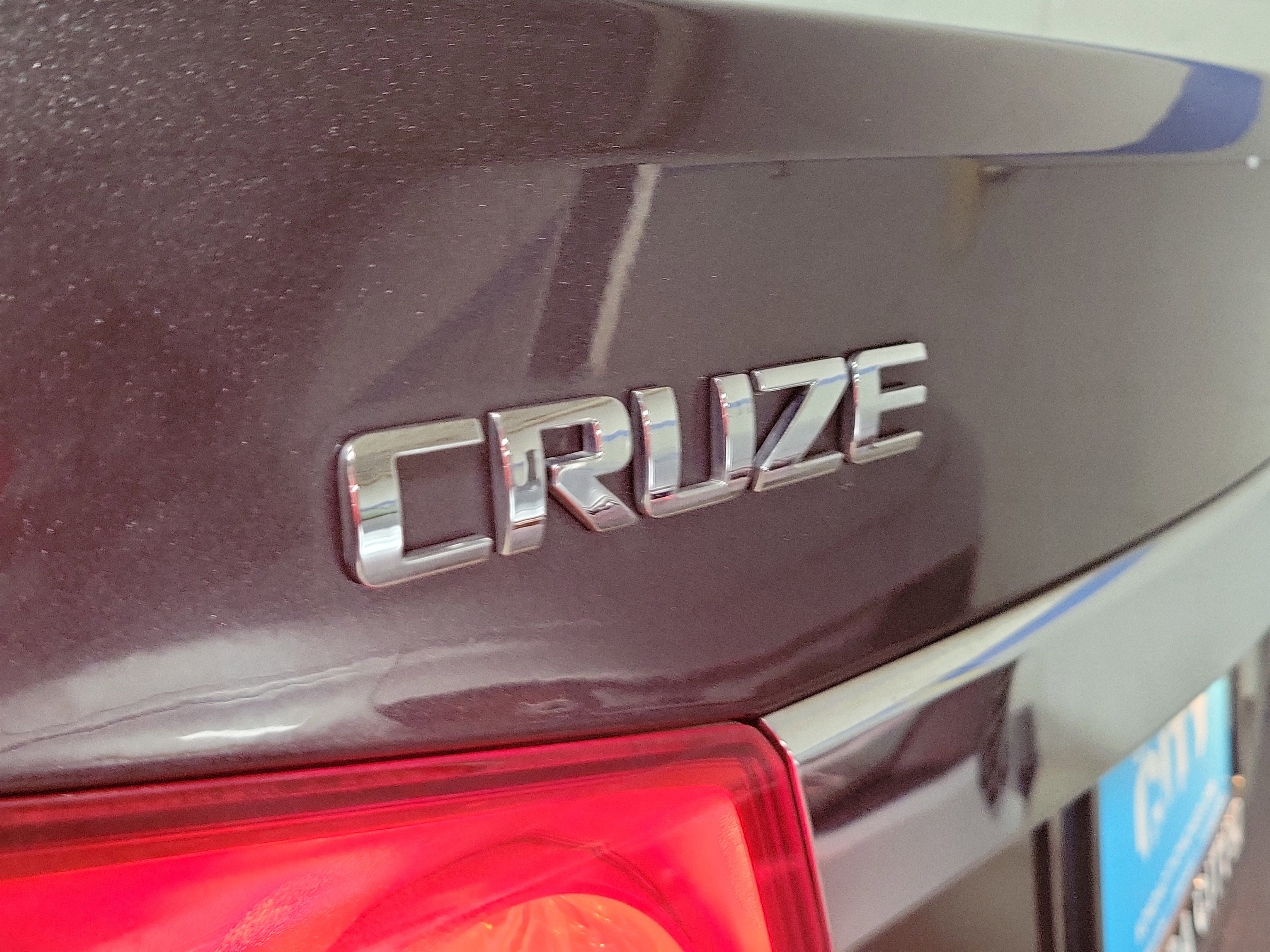 Used 2016 Chevrolet Cruze LT image 8