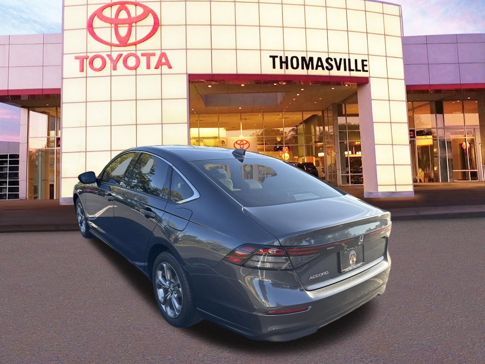 Used 2023 Honda Accord EX image 7