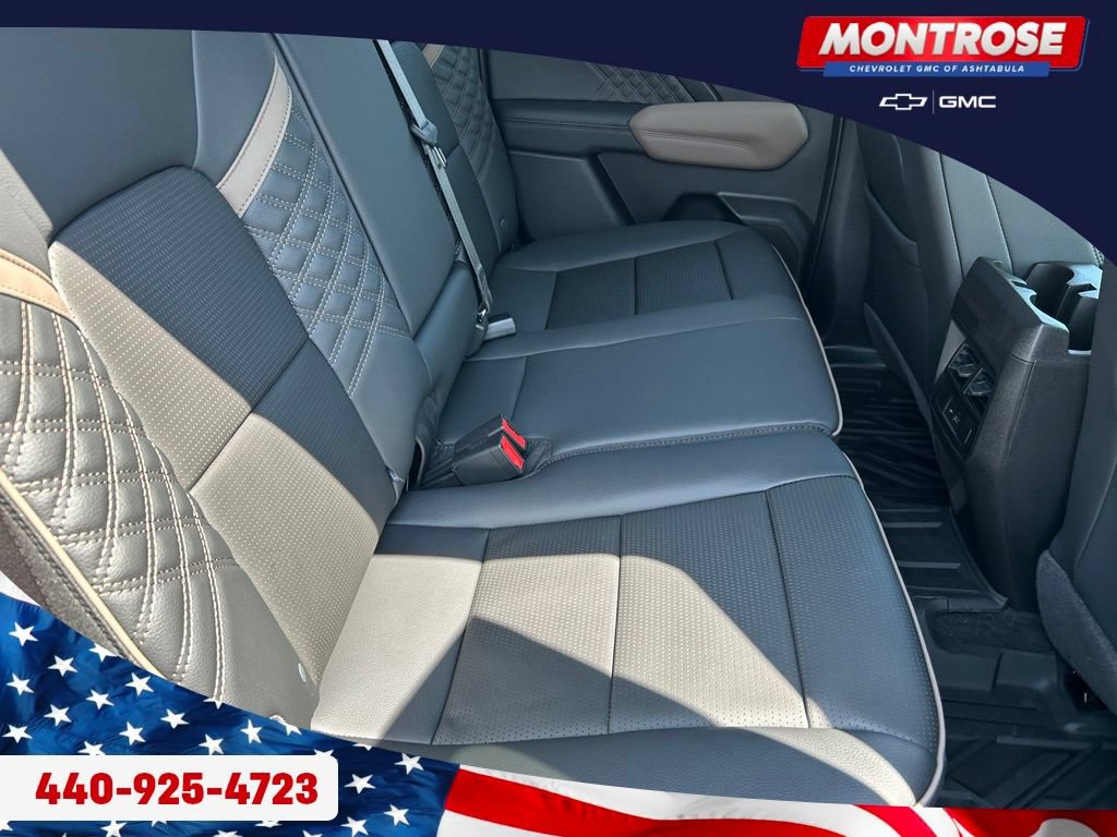 New 2026 GMC Canyon Denali w/ LPO, Denali Black Edition AWD/4WD image 28