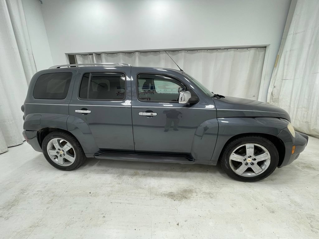 Used 2010 Chevrolet HHR LT w/ LT Preferred Equipment Group FWD image 4
