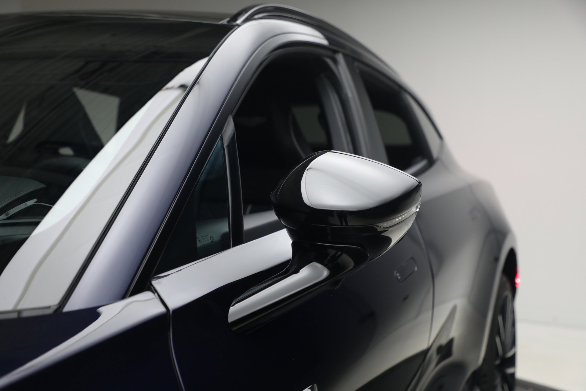 New 2026 Aston Martin DBX S image 42