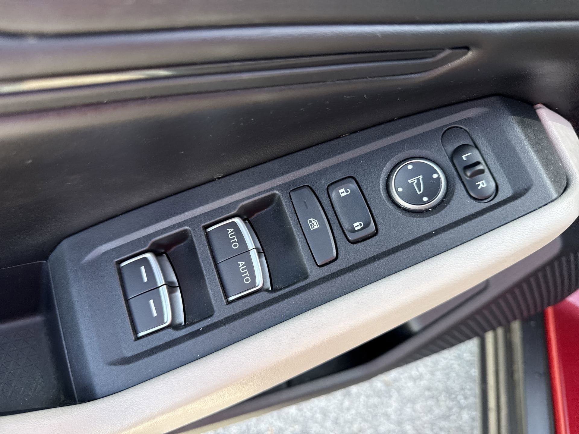 Used 2024 Honda Accord EX image 15