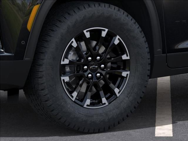 New 2026 Chevrolet Traverse Z71 w/ Enhanced Driving Package AWD/4WD image 9