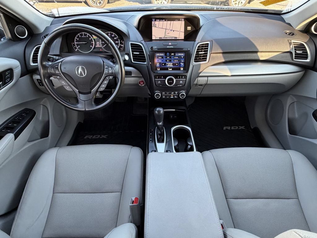Used 2017 Acura RDX AWD w/ Advance Package image 12