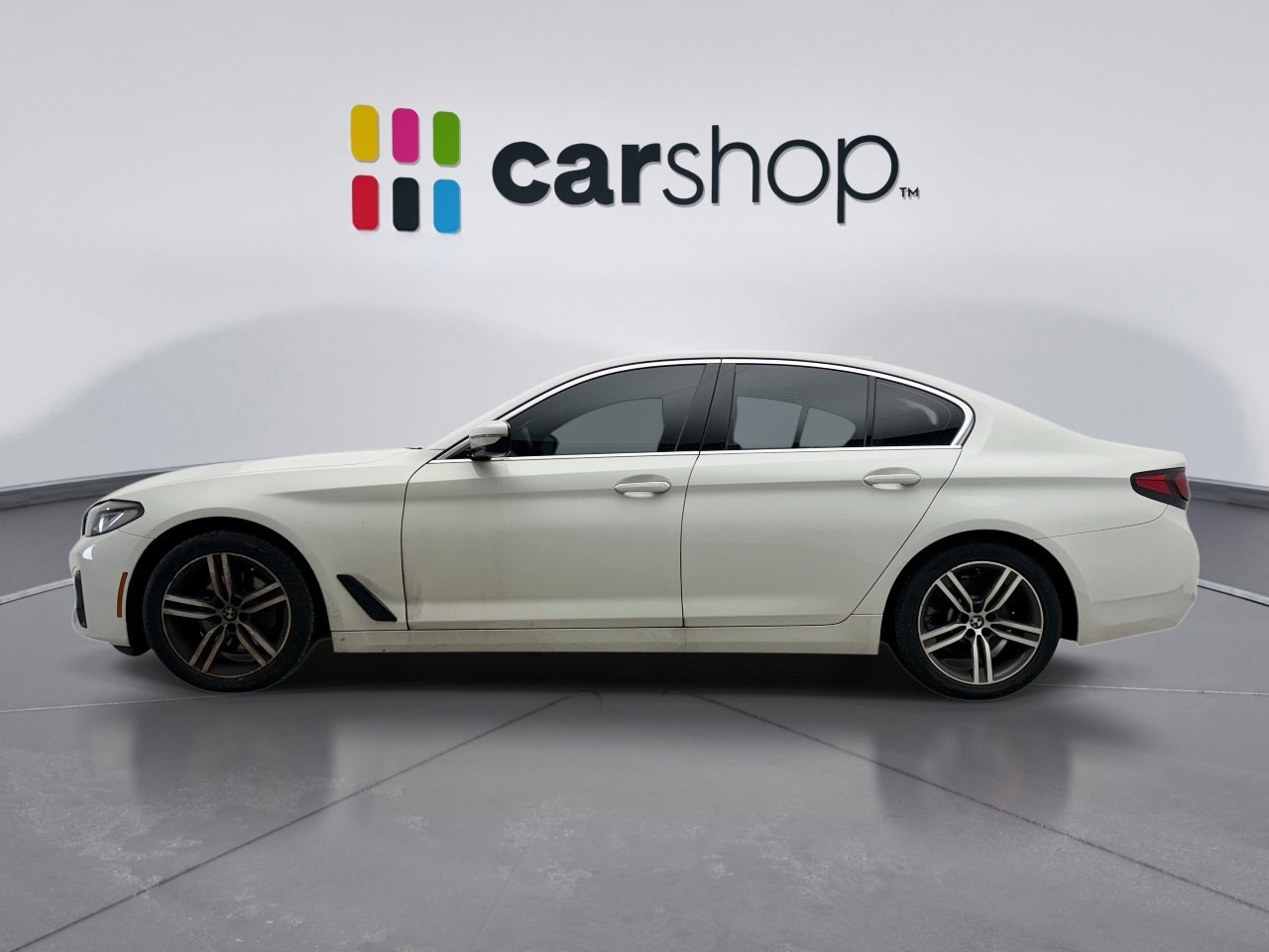 Used 2021 BMW 530i xDrive w/ Convenience Package image 2