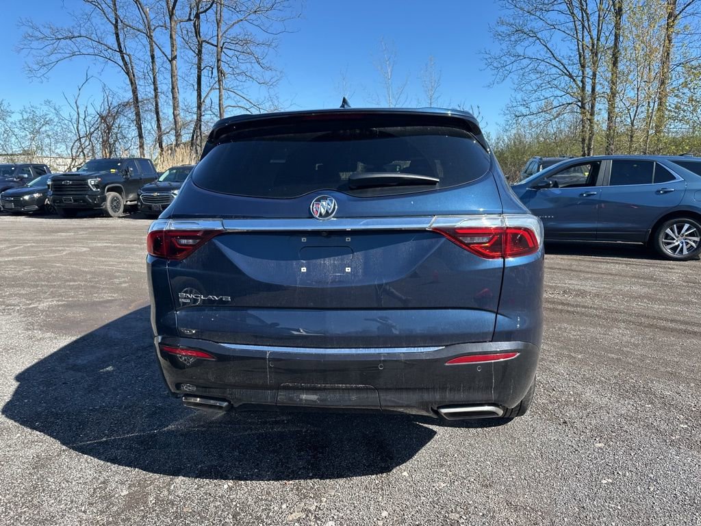 Used 2024 Buick Enclave Essence w/ LPO, Floor Liner Package AWD/4WD image 3