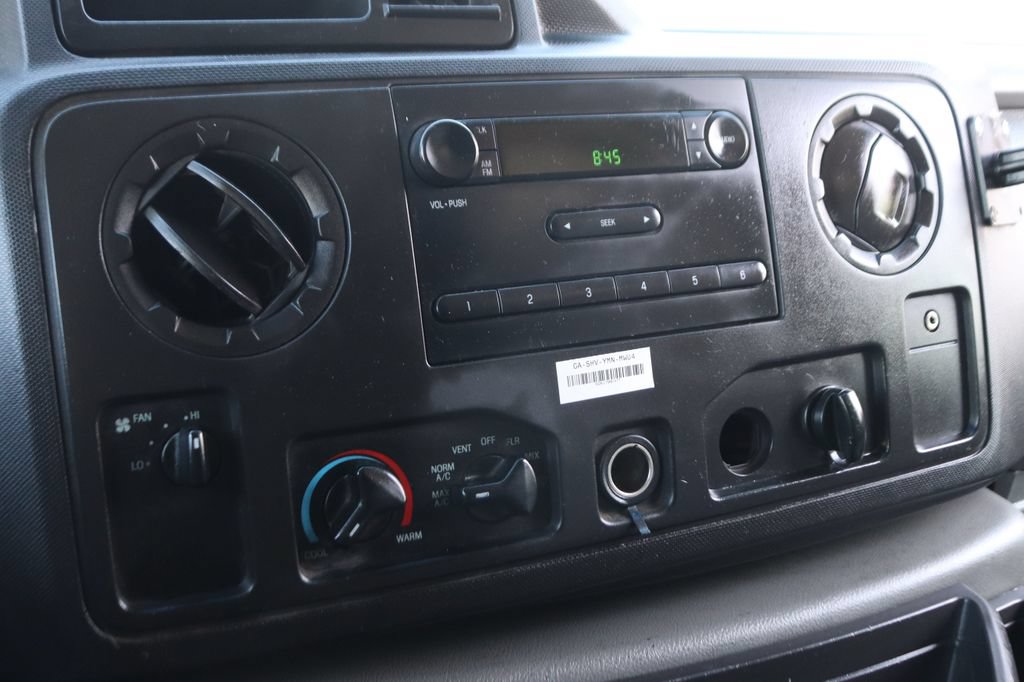 Used 2016 Ford E-450 and Econoline 450 Super Duty w/ Power Windows & Locks Group RWD image 27