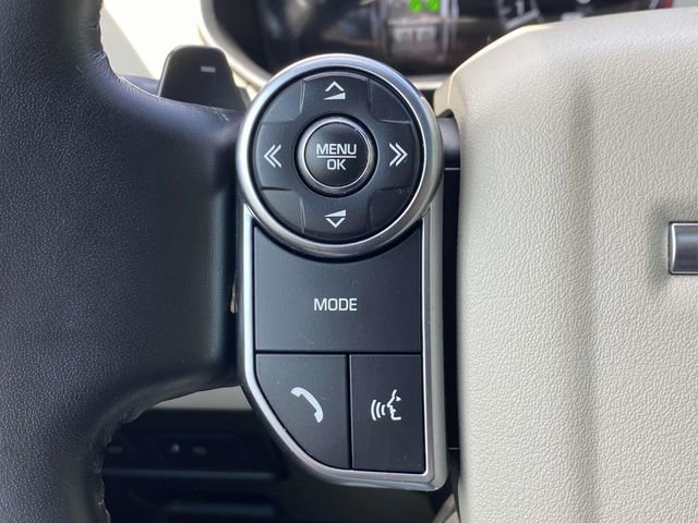 Used 2018 Land Rover Discovery HSE image 28