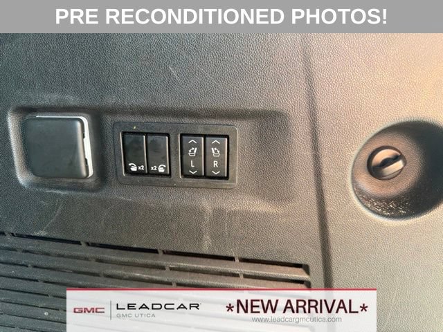 Used 2021 GMC Yukon XL SLT w/ Rear Media and Nav Package AWD/4WD image 20