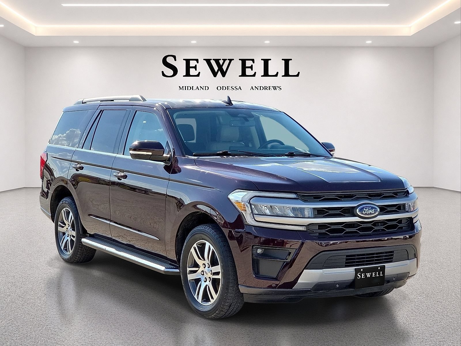 Used 2023 Ford Expedition XLT RWD image 6