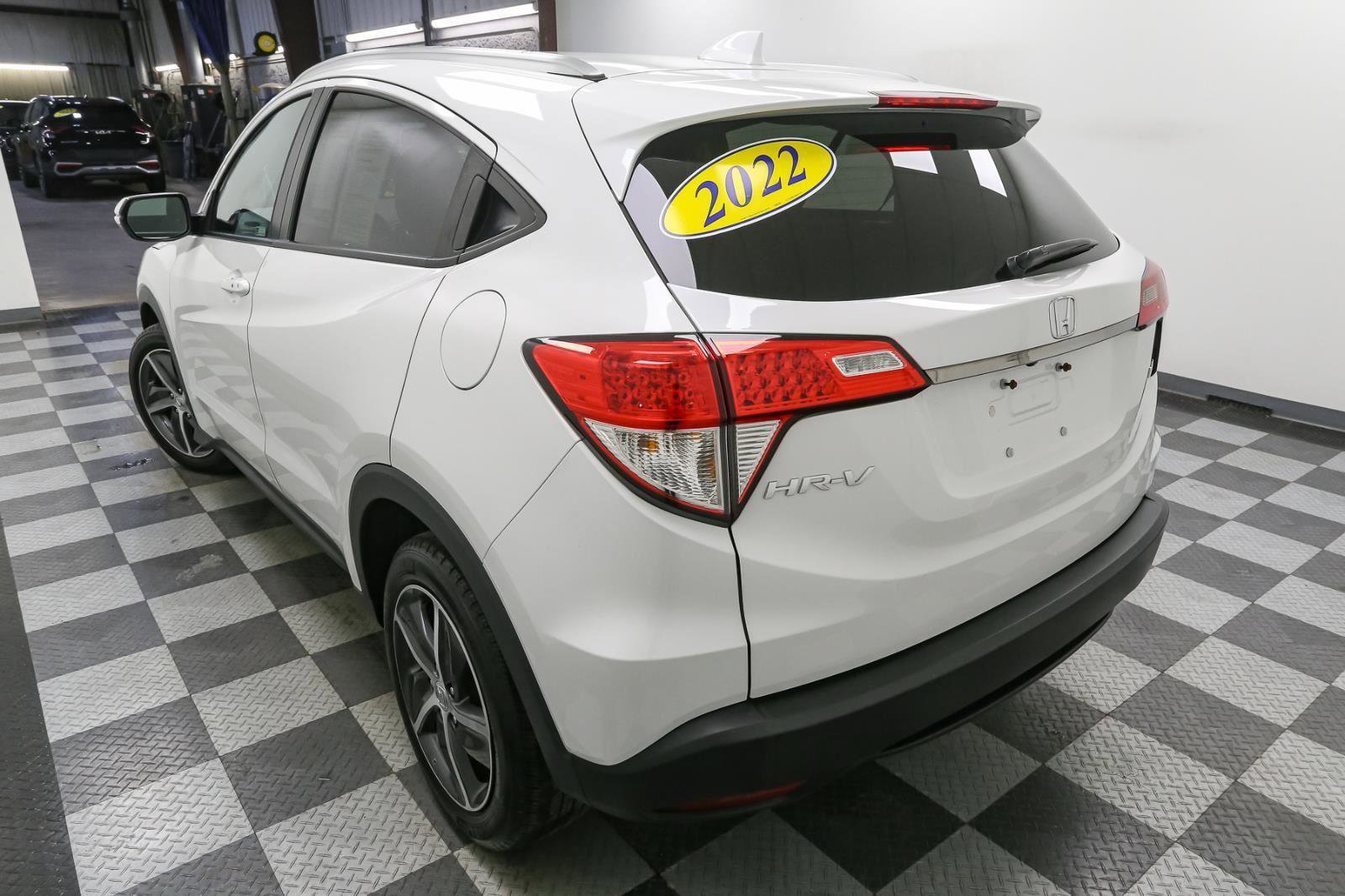 Used 2022 Honda HR-V EX image 10