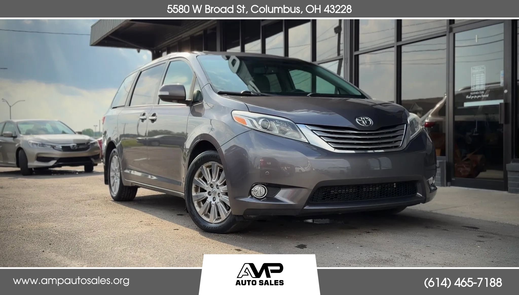 Used 2015 Toyota Sienna Limited AWD/4WD image 1