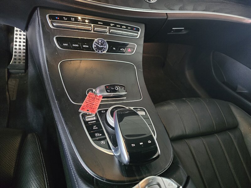 Used 2018 Mercedes-Benz E 400 Cabriolet image 23