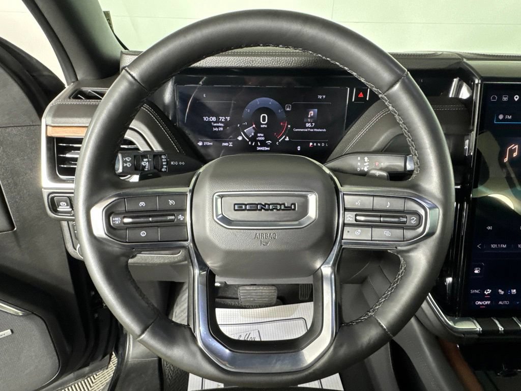 Certified 2025 GMC Yukon Denali AWD/4WD image 11