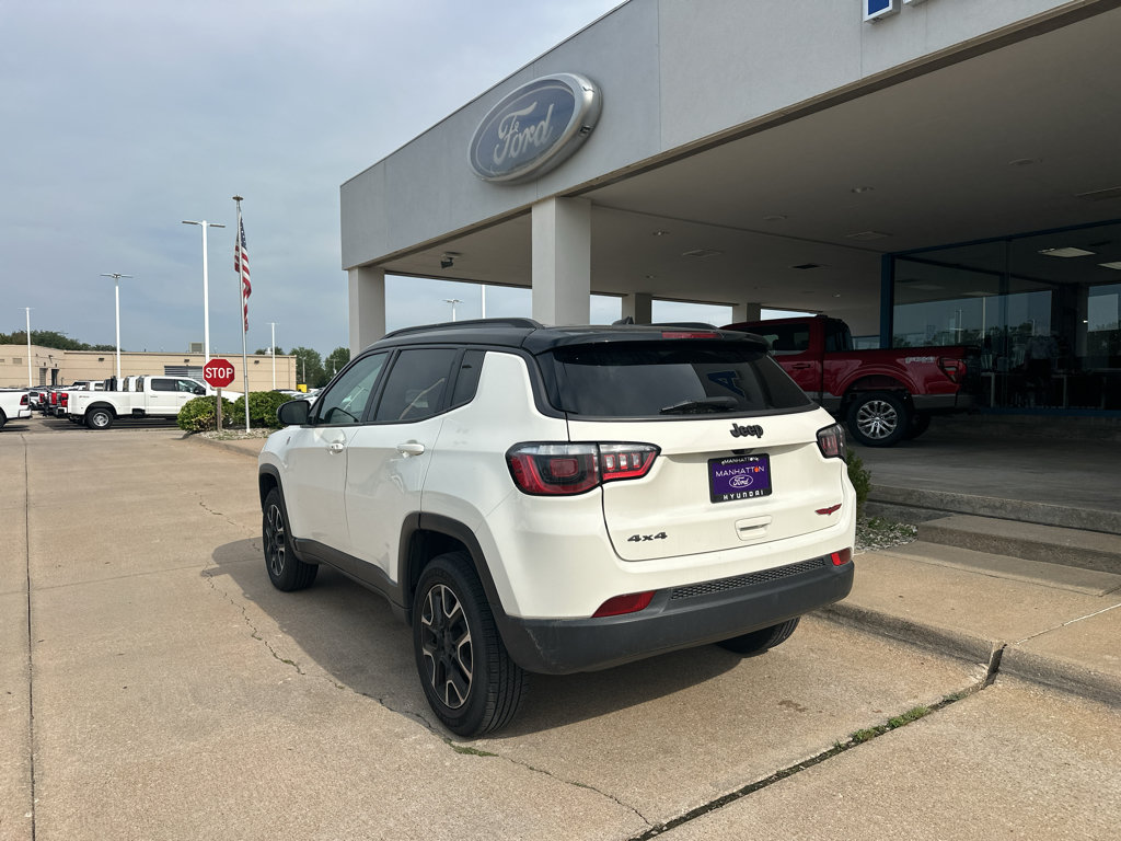 Used 2020 Jeep Compass Trailhawk AWD/4WD image 4