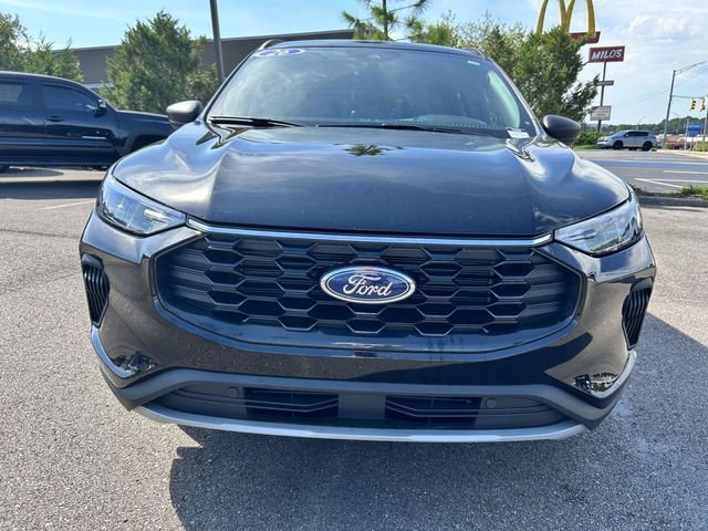 Certified 2026 Ford Escape ST-Line FWD image 9