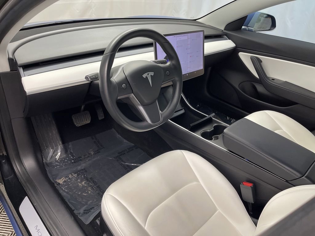 Used 2018 Tesla Model 3 Long Range image 17