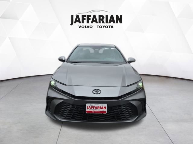 New 2026 Toyota Camry SE image 7