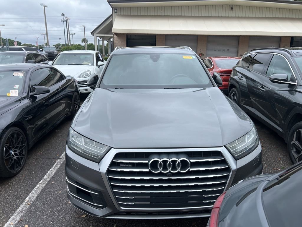 Used 2018 Audi Q7 3.0T Premium Plus w/ Premium Plus Package image 2