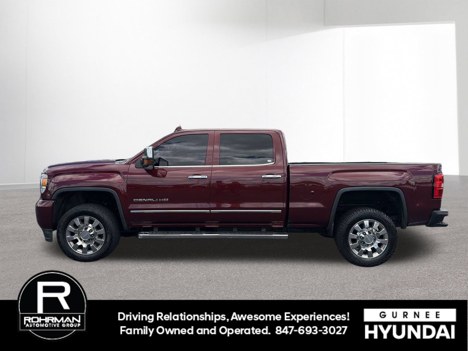 Used 2016 GMC Sierra 2500 Denali w/ Duramax Plus Package AWD/4WD image 6