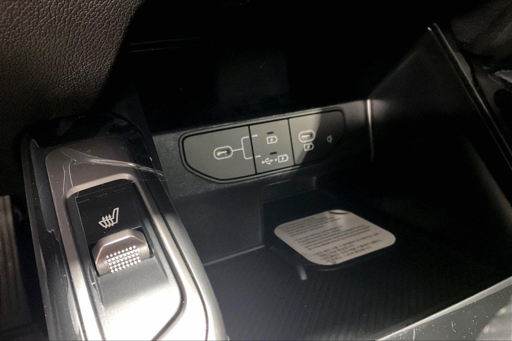 New 2026 Kia Sorento S FWD image 21