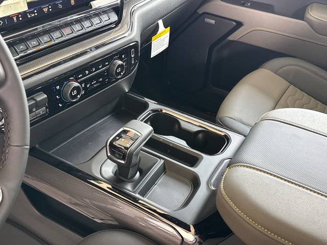 New 2026 Chevrolet Silverado 1500 ZR2 w/ LPO, Dark Essentials Package AWD/4WD image 27