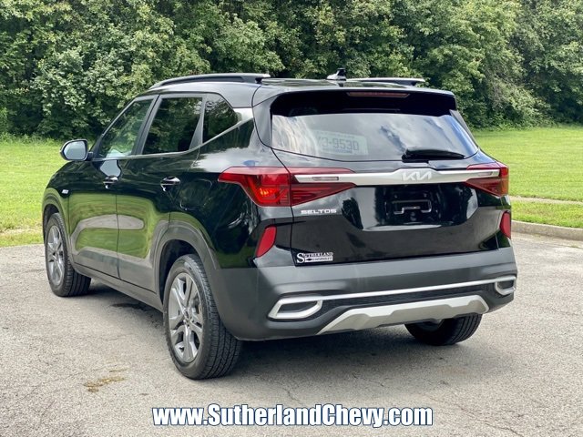 Used 2023 Kia Seltos S w/ Navigation Package image 5