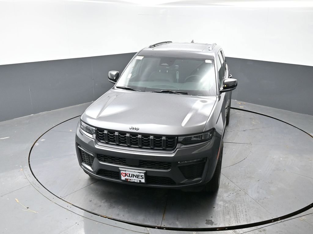New 2026 Jeep Grand Cherokee Limited image 32