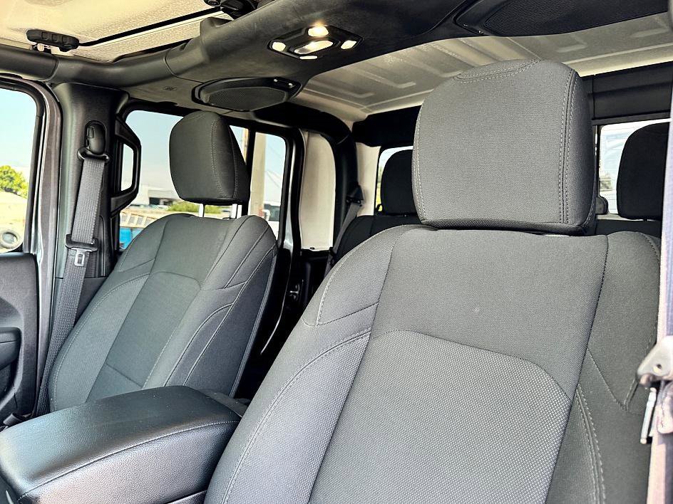 Used 2022 Jeep Gladiator Sport image 20